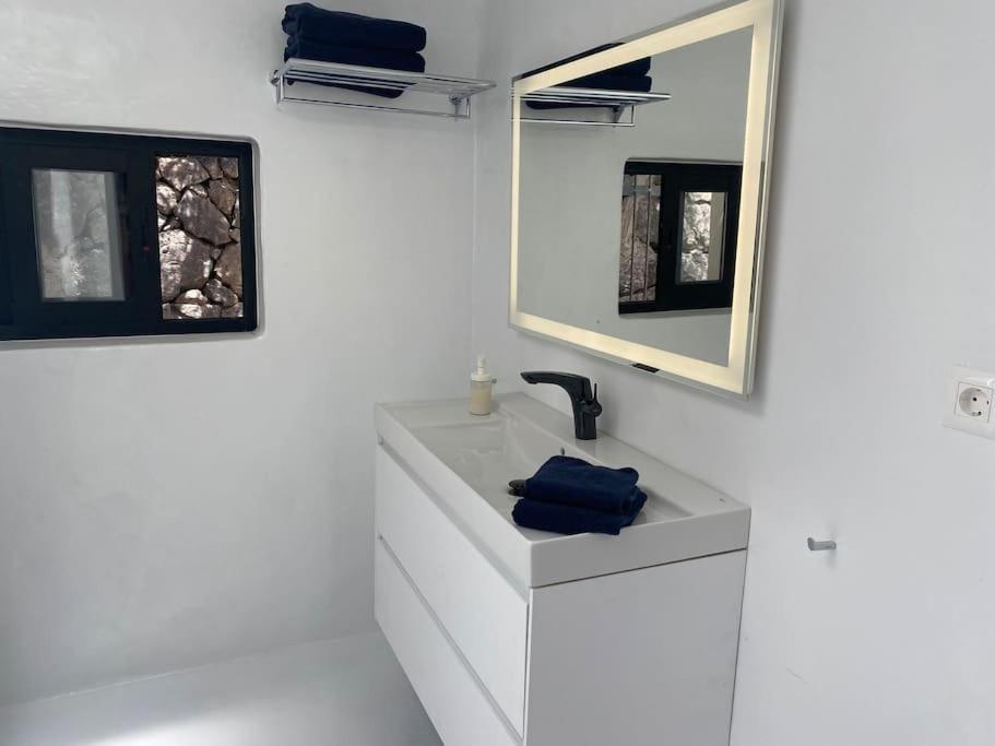 Lovely Studio In Original Finca La Asomada  Bagian luar foto
